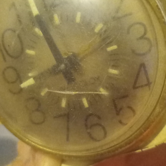 VINTAGE WESTCLOX ALARM TABLE TOP CLOCK - Picture 5 of 5